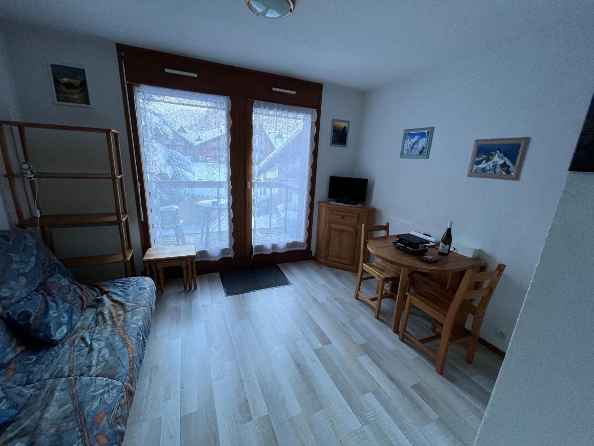 莱孔塔米讷蒙茹瓦Aux Pieds Des Pistes En Plein Soleil公寓 外观 照片