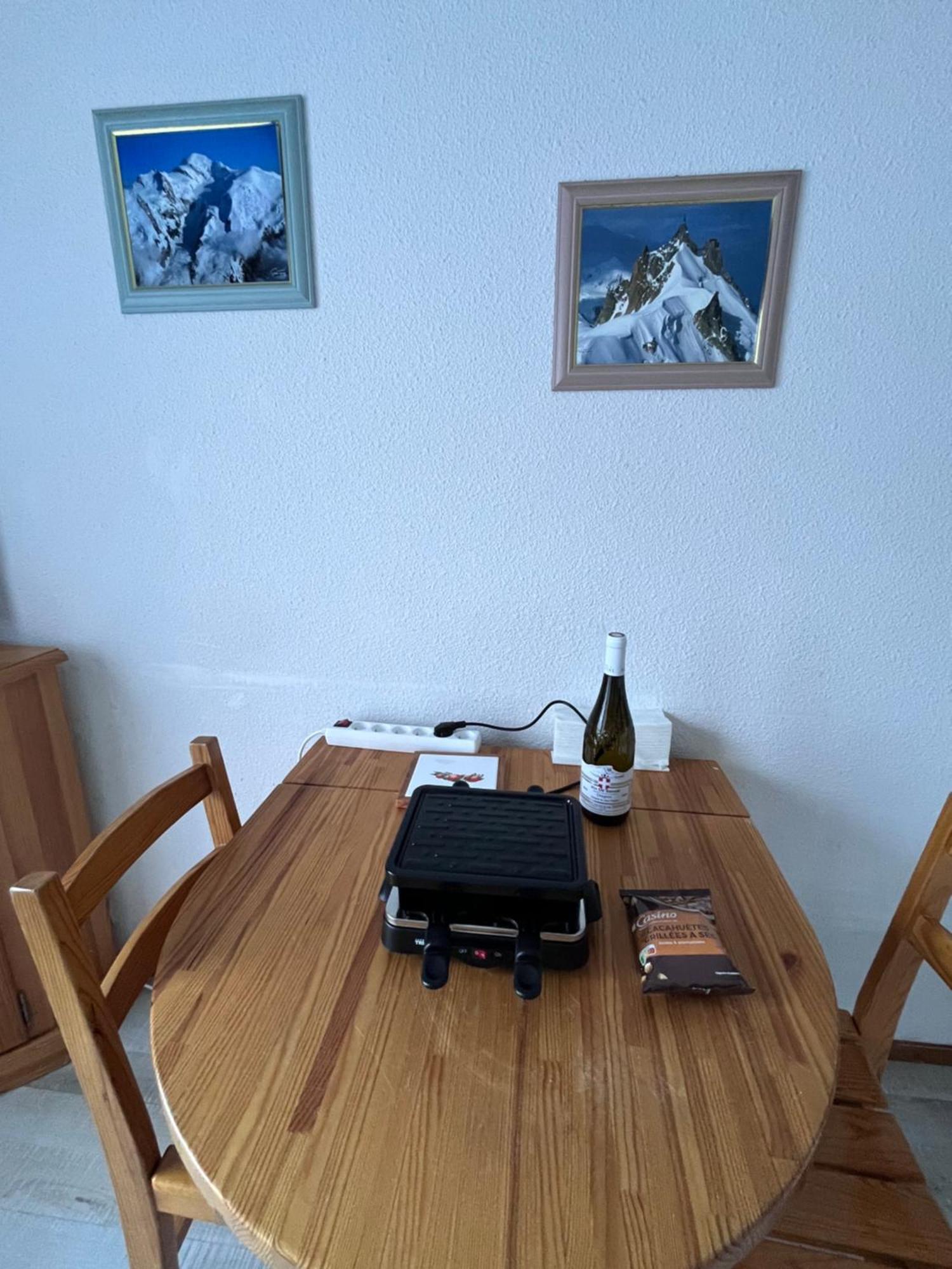 莱孔塔米讷蒙茹瓦Aux Pieds Des Pistes En Plein Soleil公寓 外观 照片