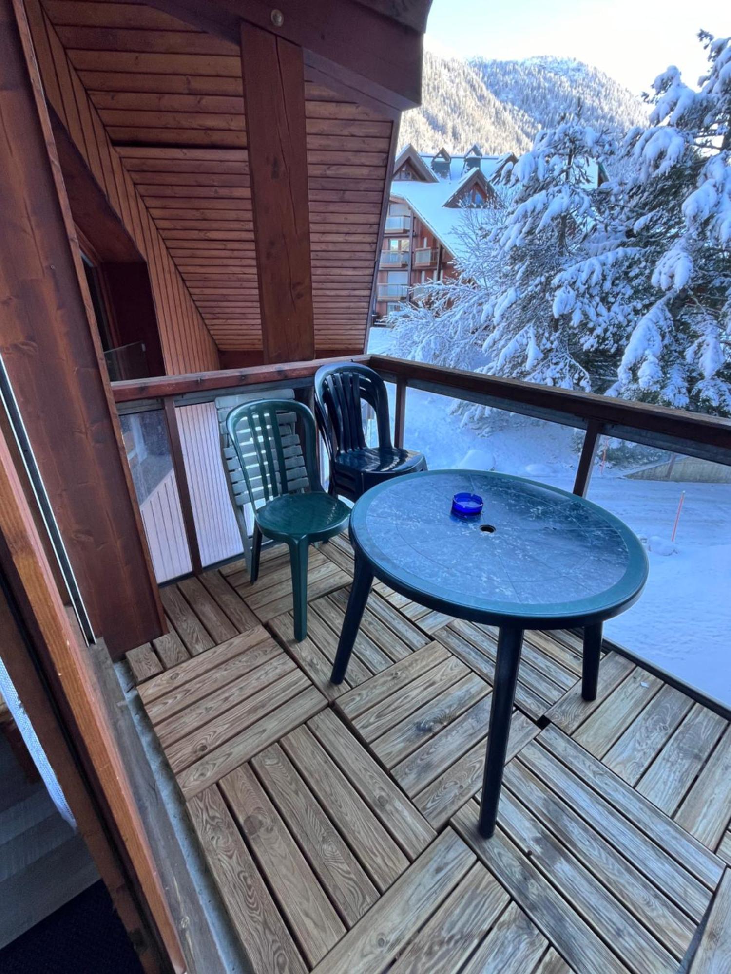 莱孔塔米讷蒙茹瓦Aux Pieds Des Pistes En Plein Soleil公寓 外观 照片